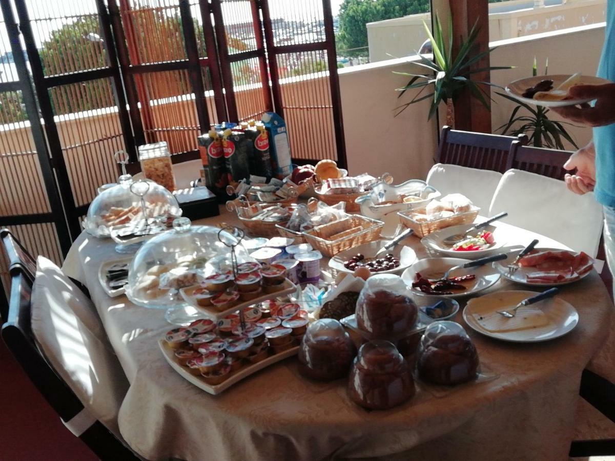 B&B Baia Delle Sirene จีอาร์ดีนี นักซอส ภายนอก รูปภาพ